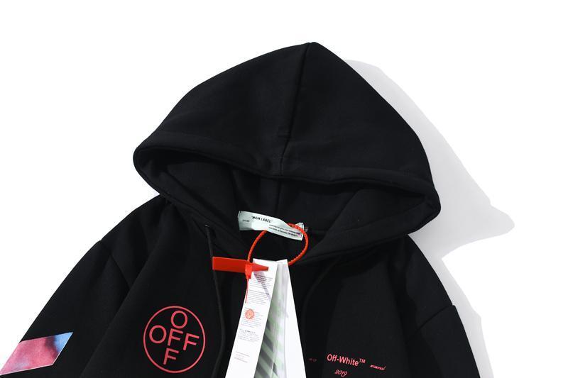 【Off-White】ご好評に付き再入荷！！