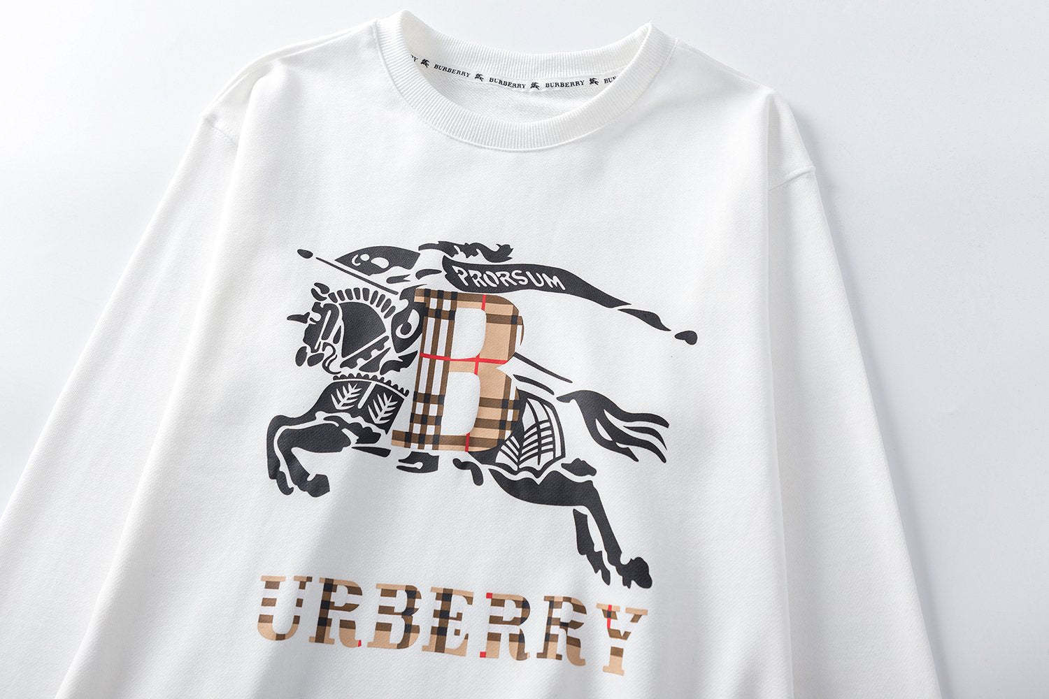【Burberry】BURBERRY新作パーカー　