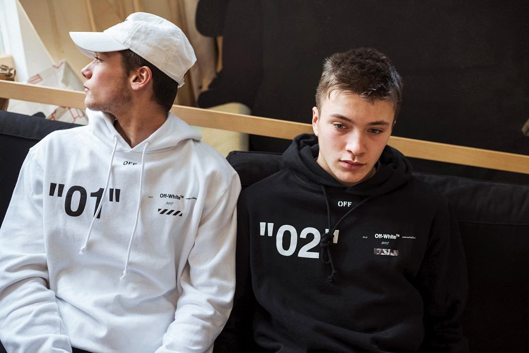 【Off-White】ご好評に付き再入荷！！