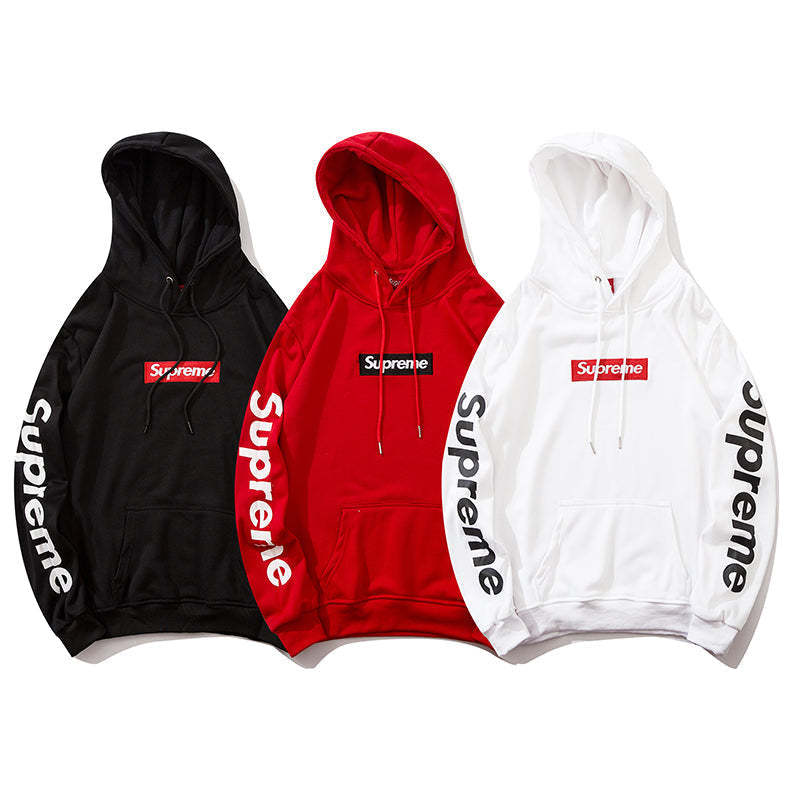 【Supreme】 正規取扱店 緊急値下げ スリーブプリントクラシック刺繍パーカー