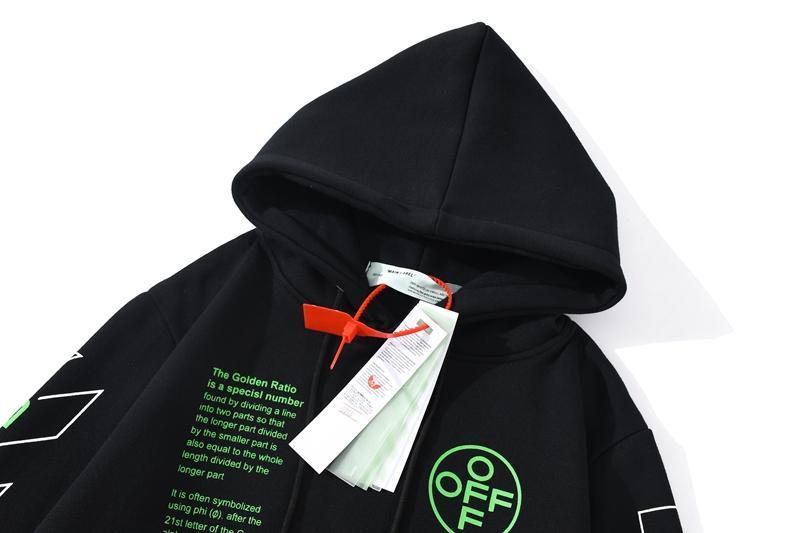 【Off-White】男女兼用、ご好評に付き再入荷！！