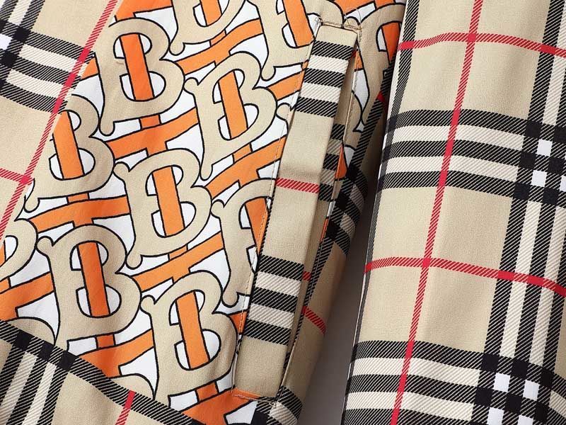 【Burberry】（バーバリー）ジャケット